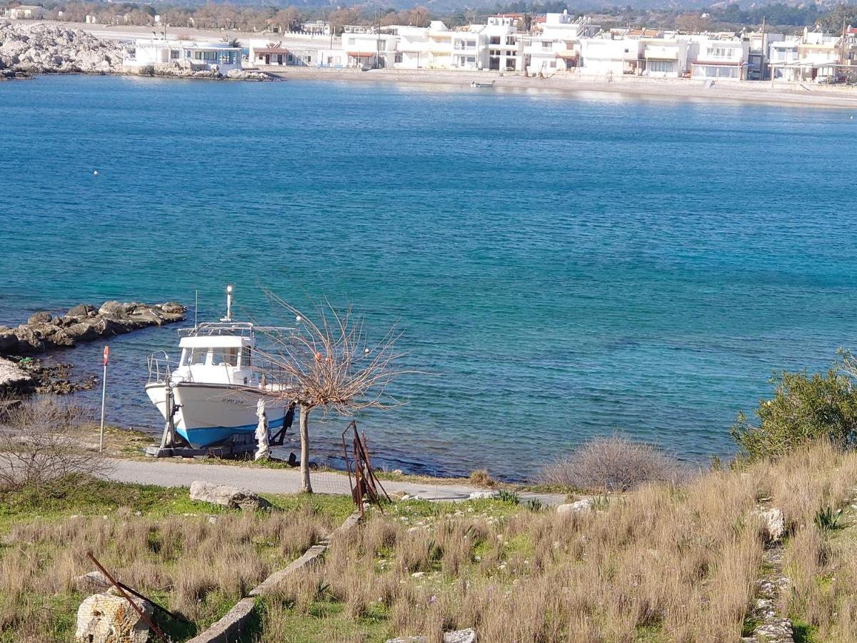 Skizenas Waterfront Apartments Haraki Exterior photo